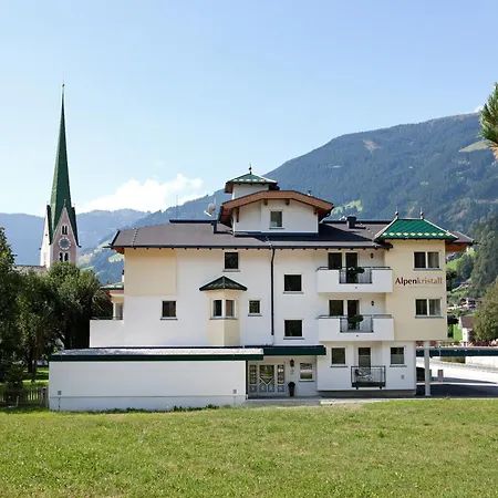 Alpenkristall Apartment Zell am Ziller