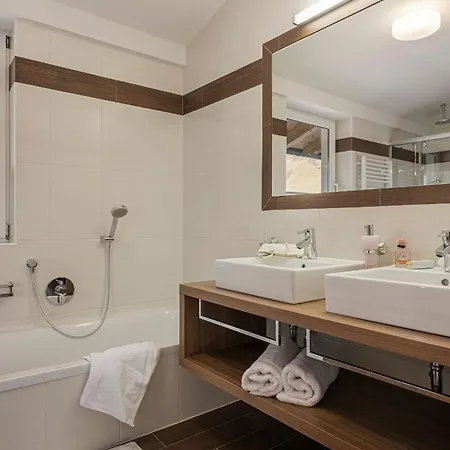 Alpenkristall Apartamento *