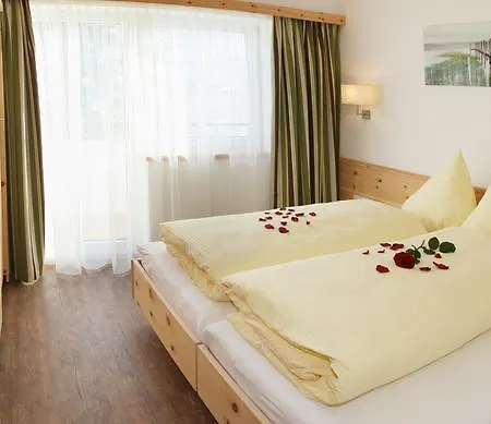 Alpenkristall Apartment Zell am Ziller
