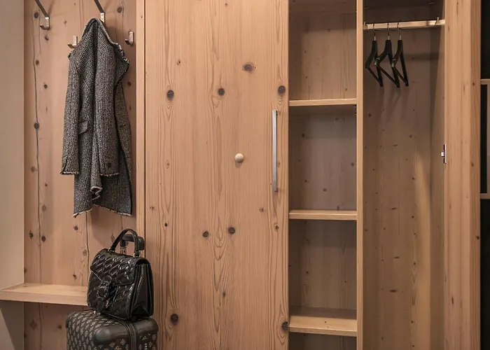 Alpenkristall Apartamento *